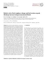 Relative role of bed roughness change and bed erosion on peak discharge increase in hyperconcentrated floods