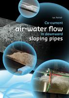 Co-current air-water flow in downward sloping pipes: Transport of capacity reducing gas pockets in wastewater mains